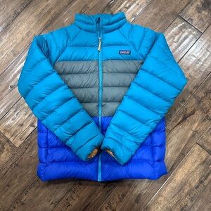Patagonia Kids Teal and Blue Puffer Jacket